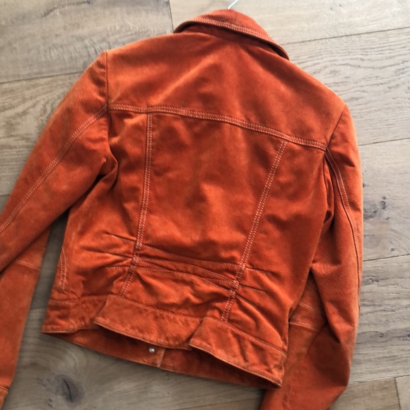 Danier orange washable leather jacket with white top stitching - Picture 6 of 14